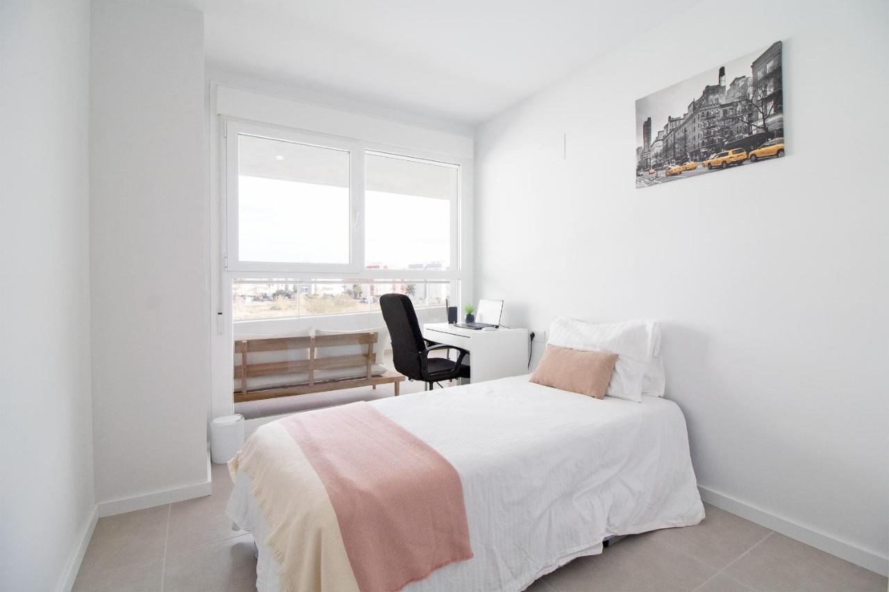 Global Properties, Apartamento Con Terraza Y Vistas A La Piscina En Gran Canet Canet d'En Berenguer Екстериор снимка