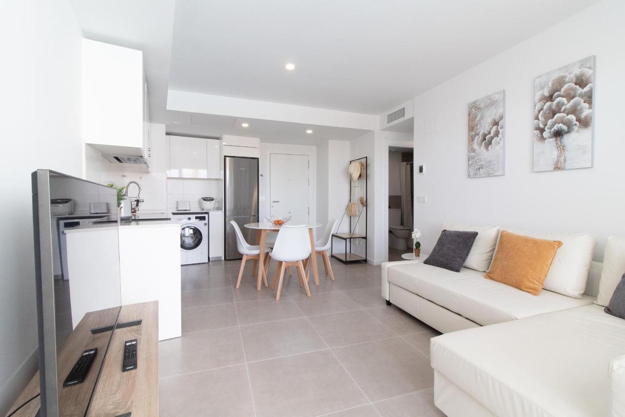 Global Properties, Apartamento Con Terraza Y Vistas A La Piscina En Gran Canet Canet d'En Berenguer Екстериор снимка
