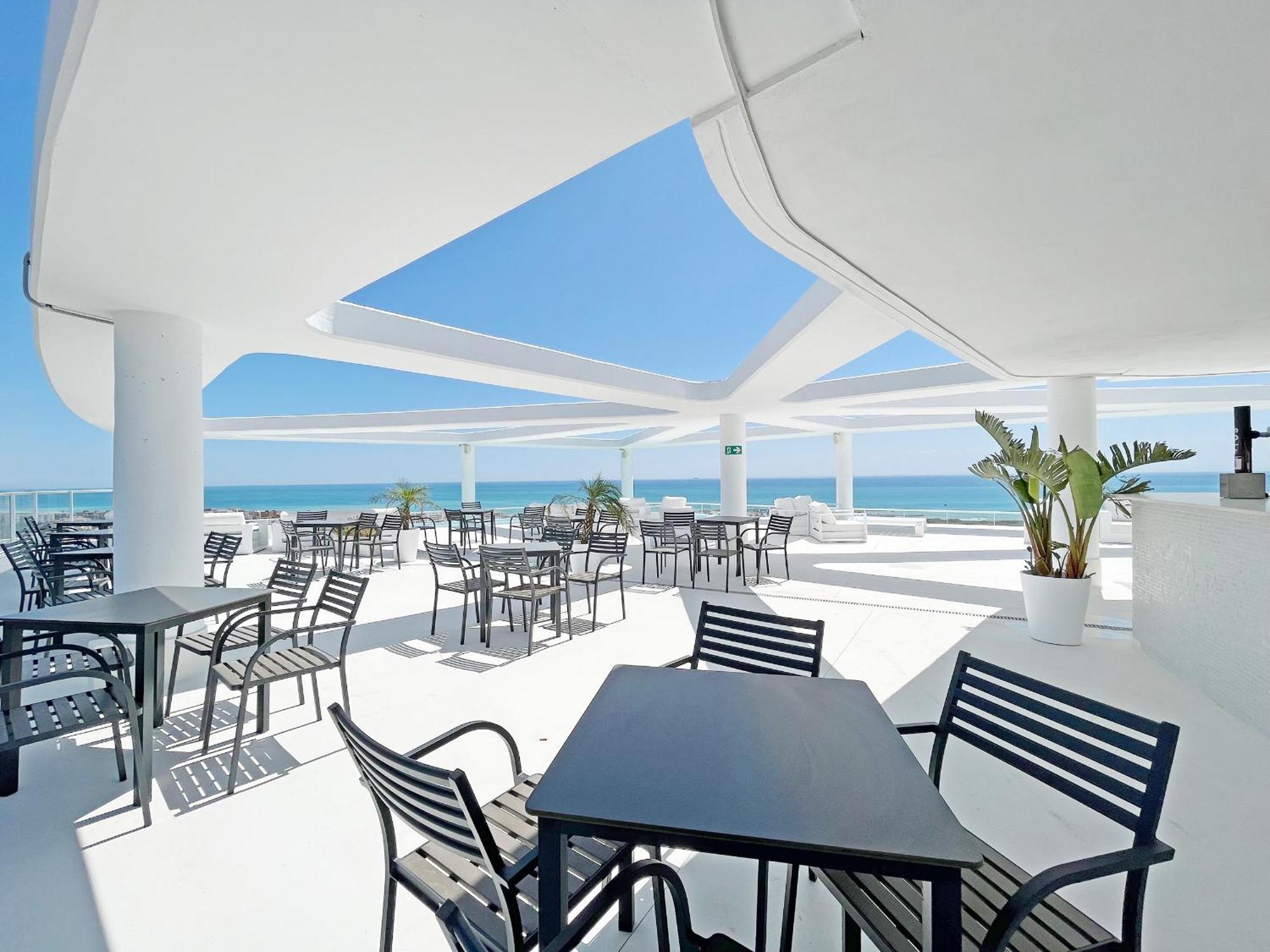Global Properties, Apartamento Con Terraza Y Vistas A La Piscina En Gran Canet Canet d'En Berenguer Екстериор снимка